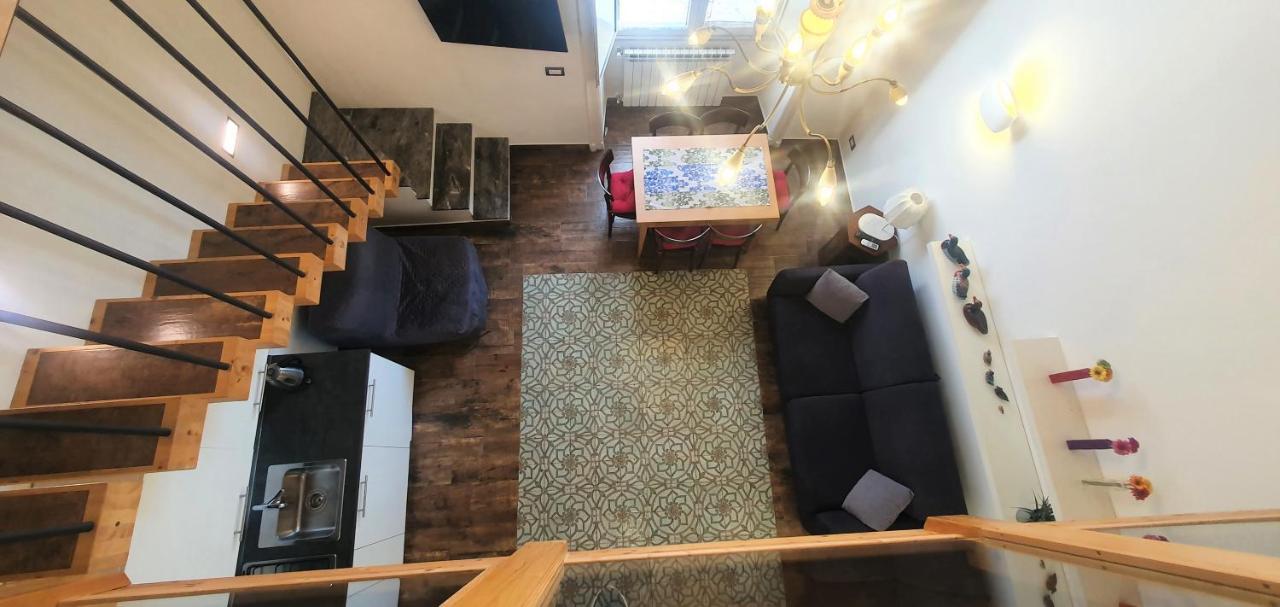מלון נאפולי Casa Cesira מראה חיצוני תמונה