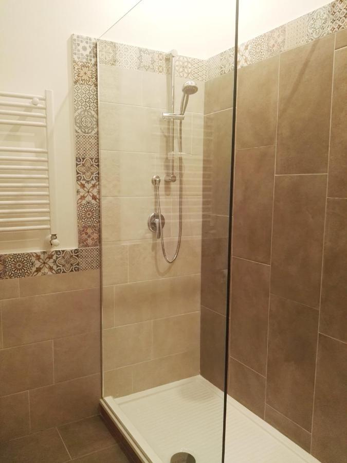 מלון נאפולי Casa Cesira מראה חיצוני תמונה