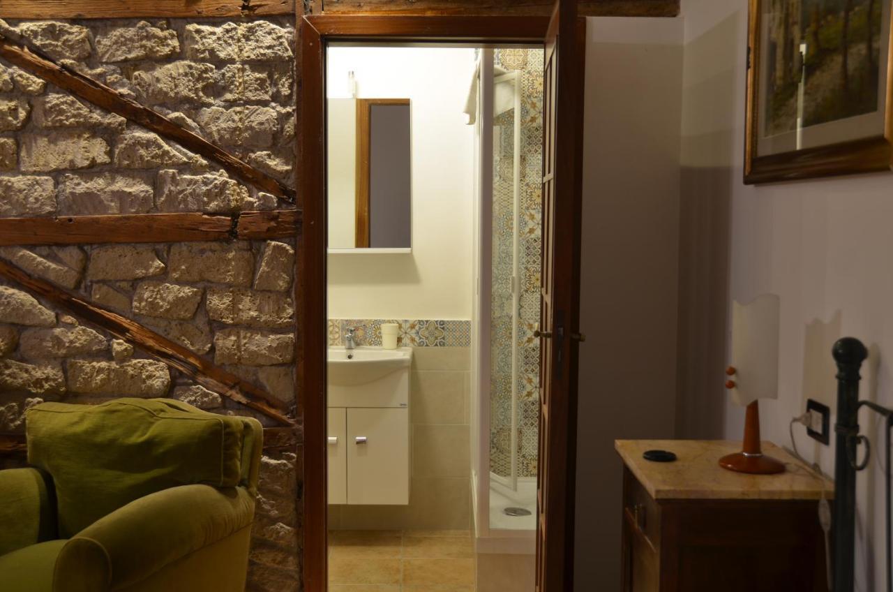 מלון נאפולי Casa Cesira מראה חיצוני תמונה