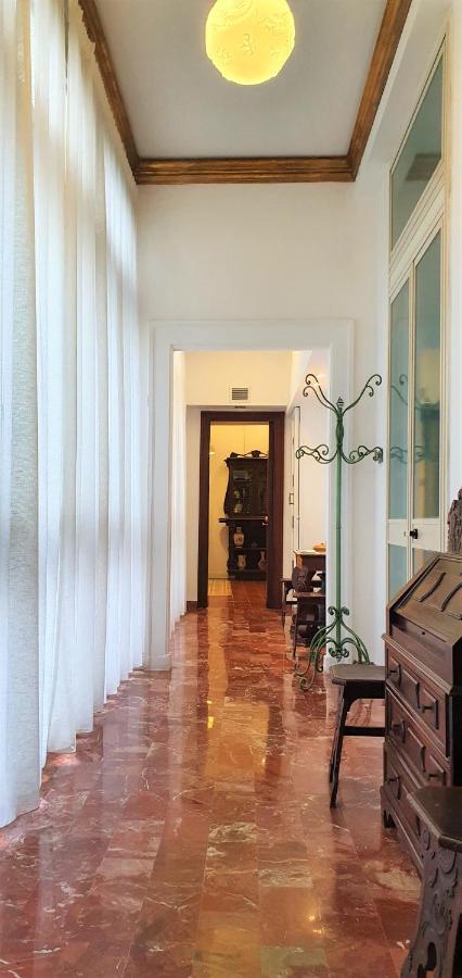 מלון נאפולי Casa Cesira מראה חיצוני תמונה